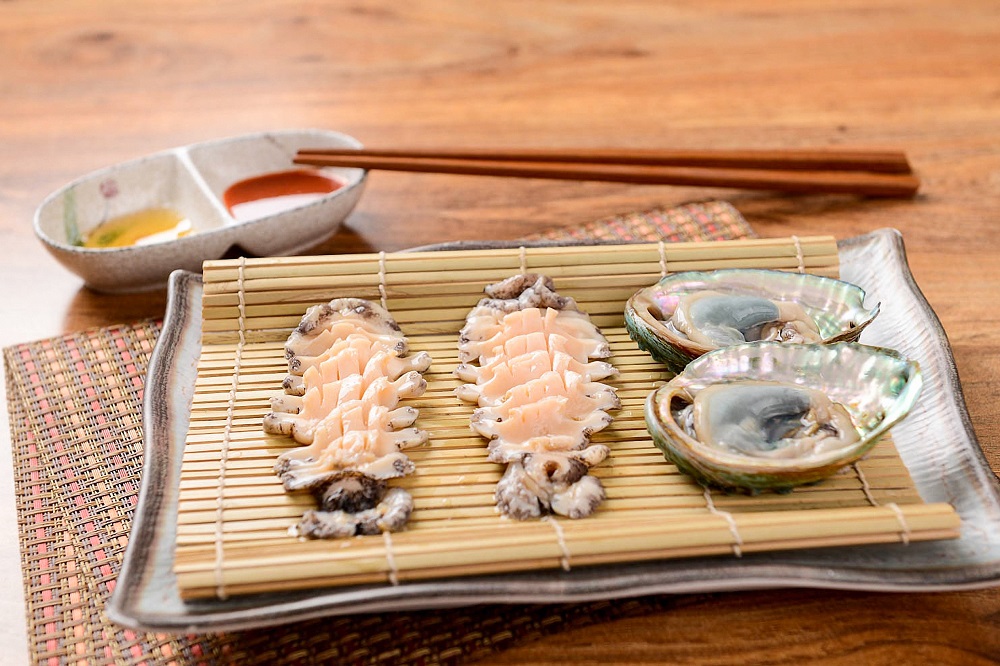 bào ngư ăn sống sashimi